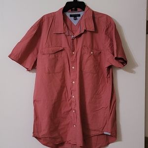 Short sleeve button down shirt in size XXL